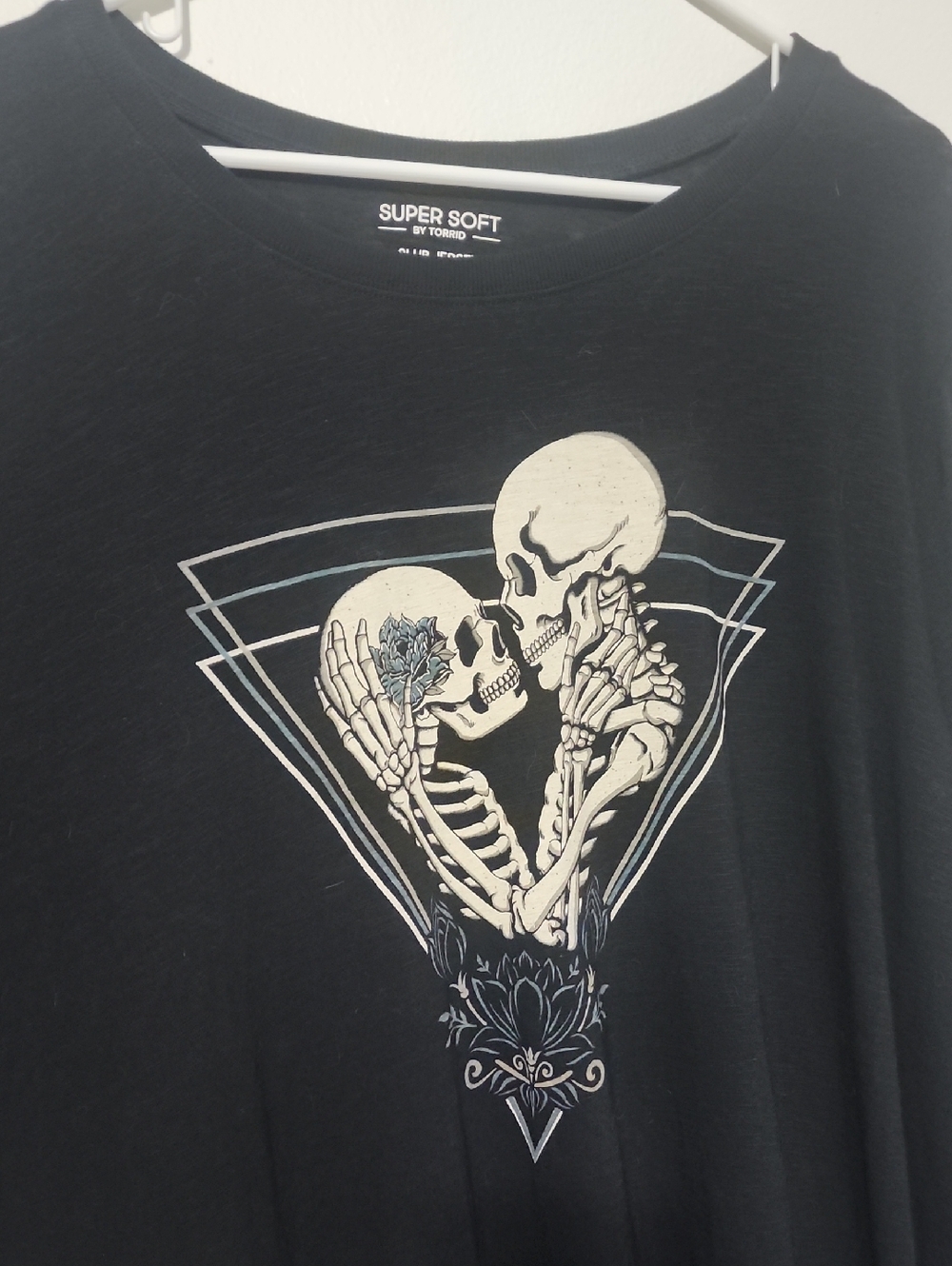 Torrid SUPERSOFT Black Graphic Tee with Embracing Skeletons